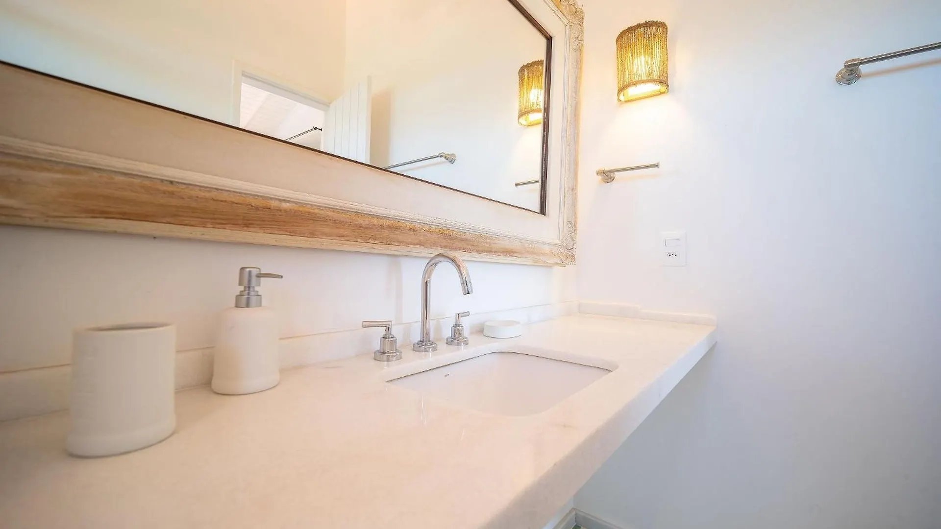 Villa Bz93 Cond Pe Na Areia! Casa C/ Piscina Privativa à Búzios Hébergement de vacances